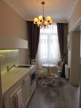 louis appartements galata