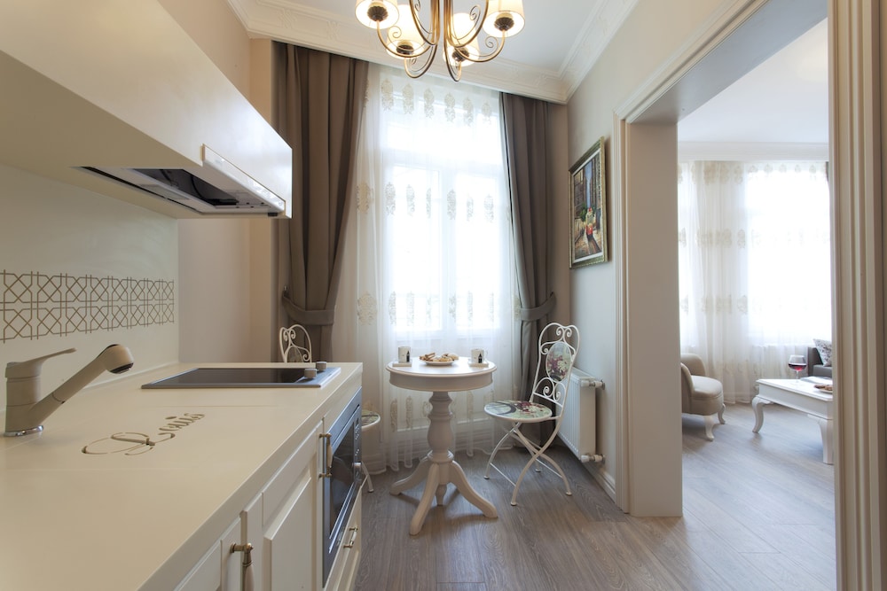 louis appartements galata