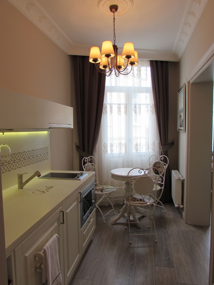 louis appartements galata