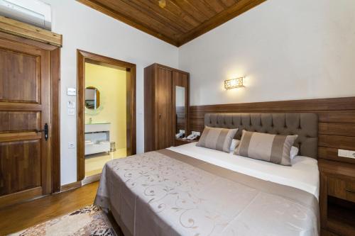 armistis hotel