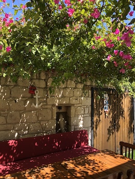 alacati cona otel