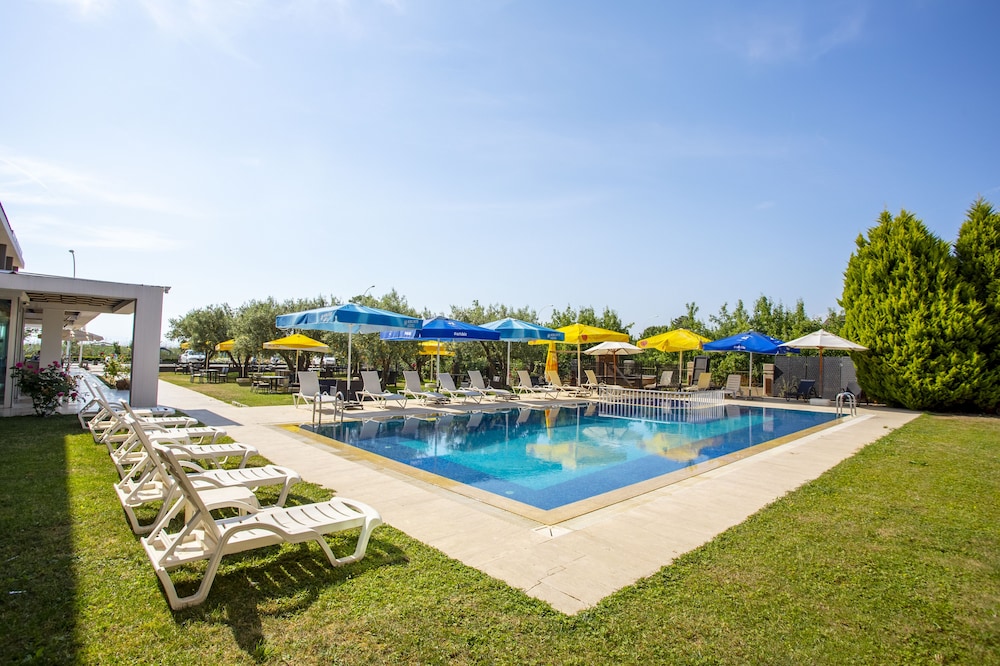 hotel zeytin bahcesi