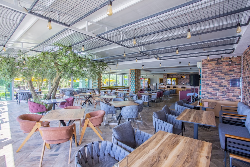 hotel zeytin bahcesi