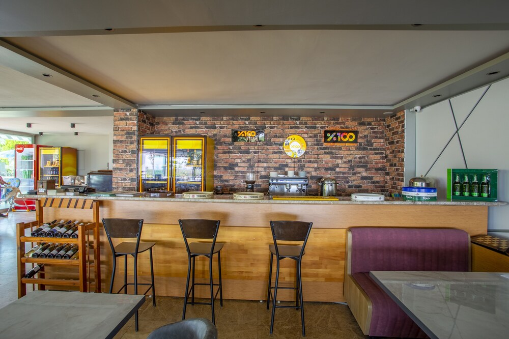 hotel zeytin bahcesi