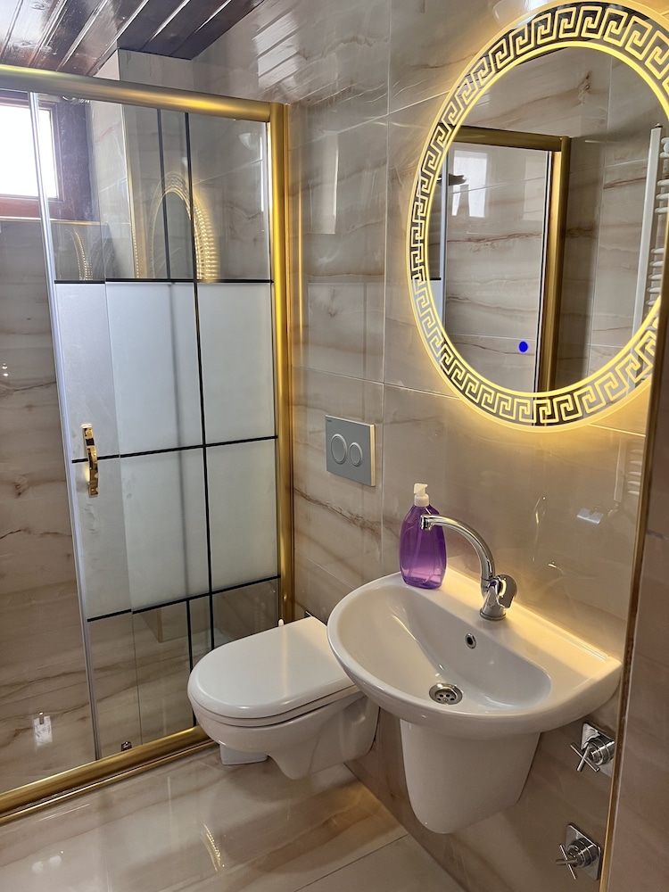 abant dort mevsim konagi