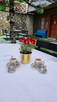 abant dort mevsim konagi