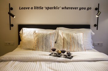 sparkle hotel