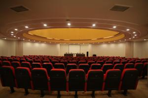 hotel excellence inn