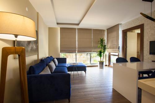 maxuite hotel in home