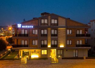maxuite hotel in home