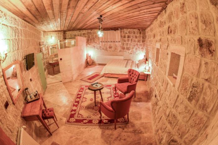 mosaic cave hotel