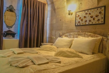 valley inn cave hotel