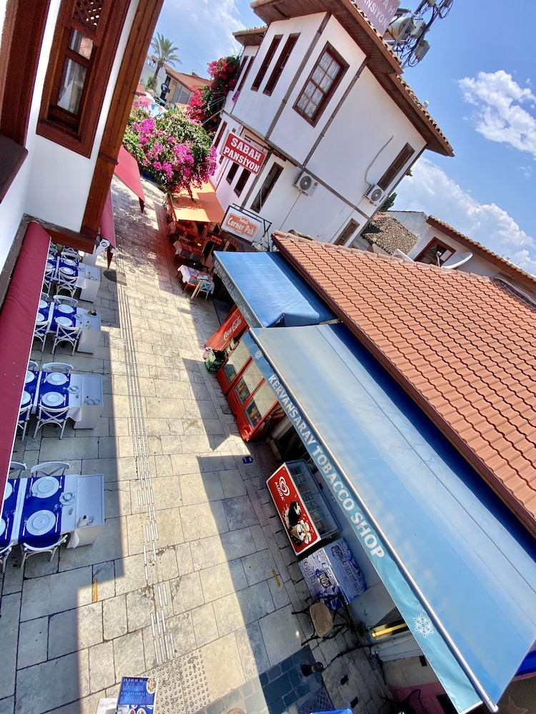 kervan hotel