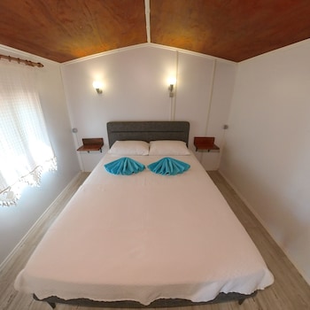 azmakbasi camping
