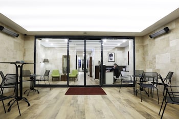 the white orient hotel