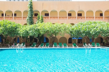 s lodge formally known as sabai lodge