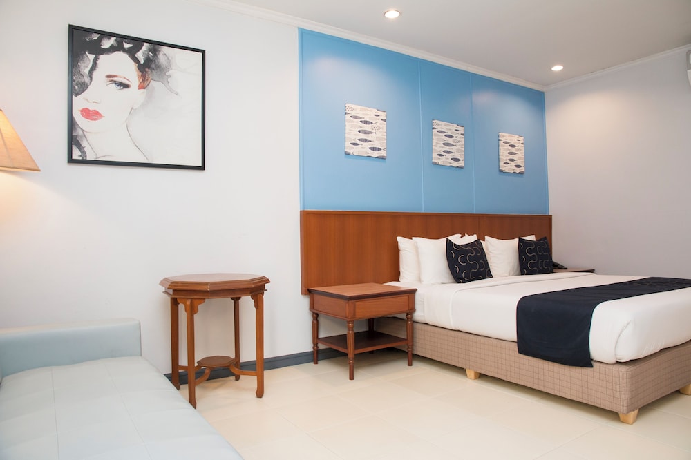 s lodge formally known as sabai lodge