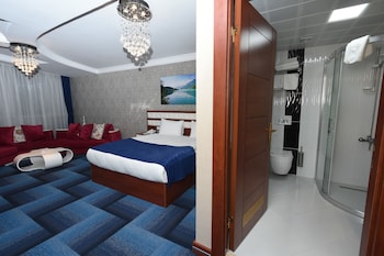 business grand hotel