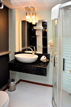 business grand hotel