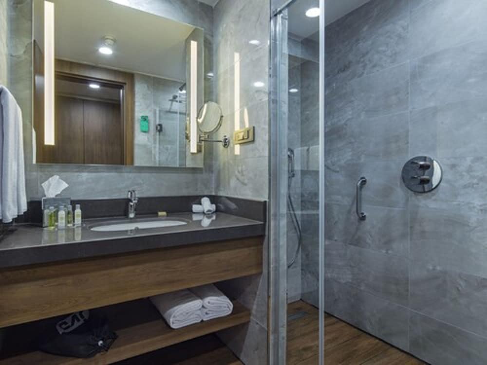 hilton garden inn yalova