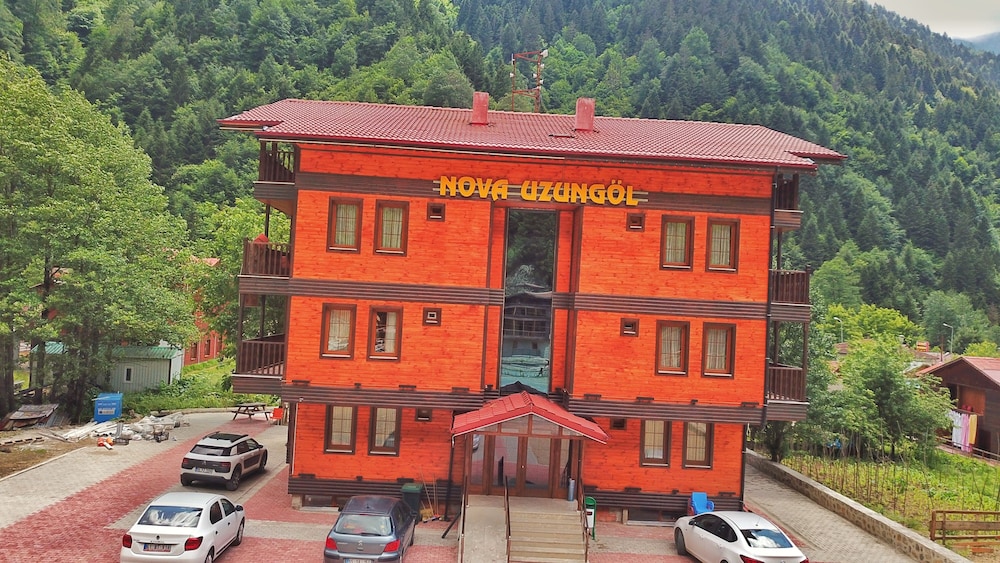nova uzungol