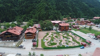nova uzungol