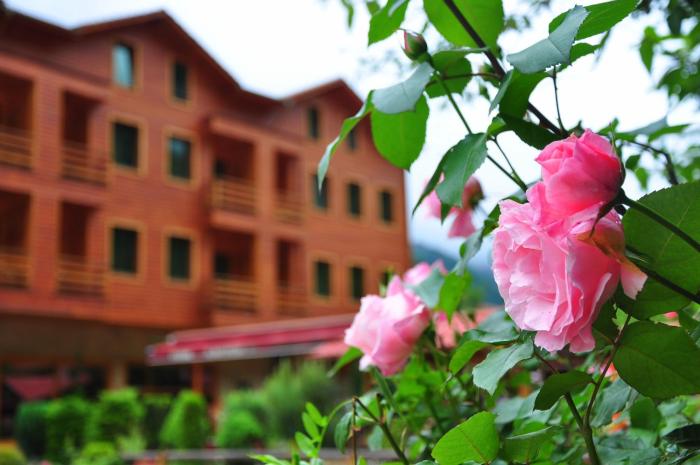 inan kardesler hotel