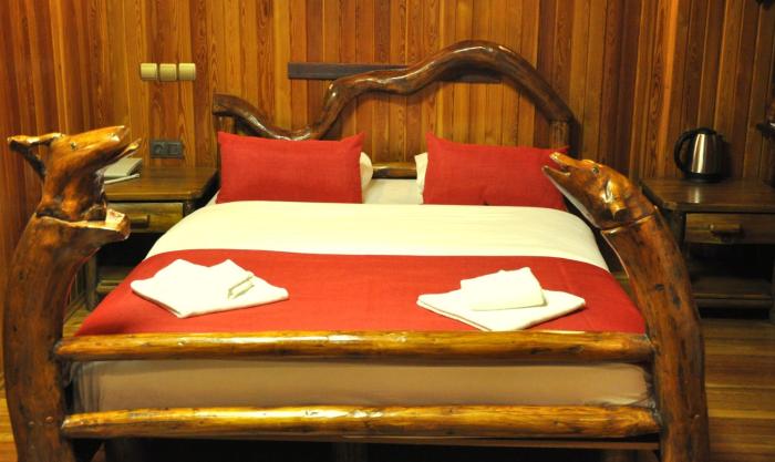 inan kardesler hotel