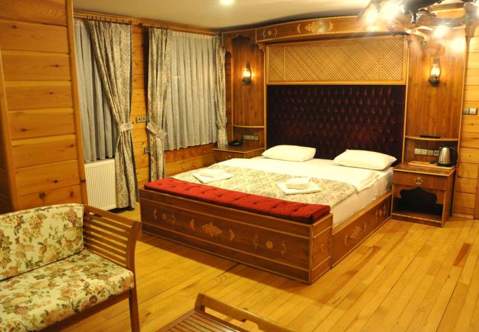 inan kardesler hotel