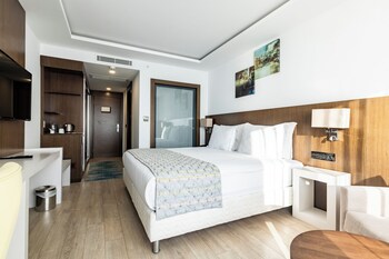 the nowness luxury hotel and spa adulty only
