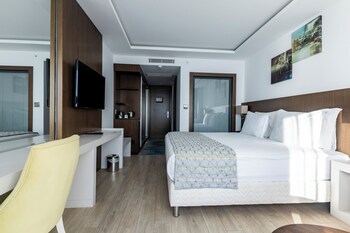 the nowness luxury hotel and spa adulty only