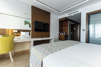 the nowness luxury hotel and spa adulty only