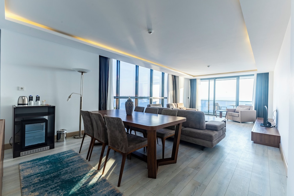 the nowness luxury hotel and spa adulty only