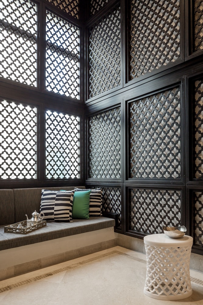 four seasons hotel tunis