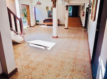 sawasdee place hotel mae hong son