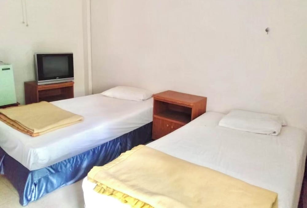 sawasdee place hotel mae hong son