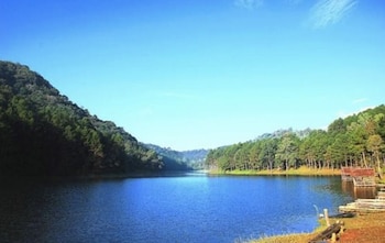 sawasdee place hotel mae hong son