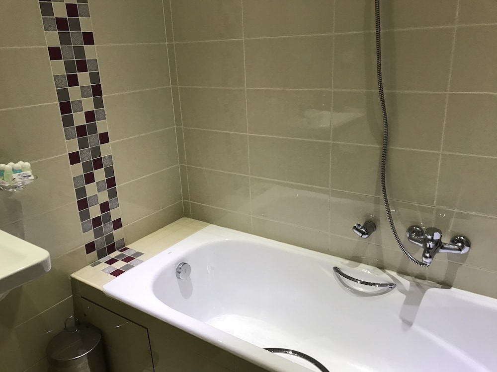 hotel al karmel