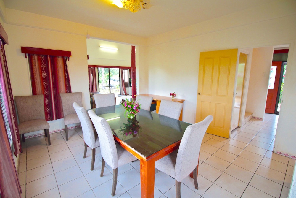 tonga holiday villa