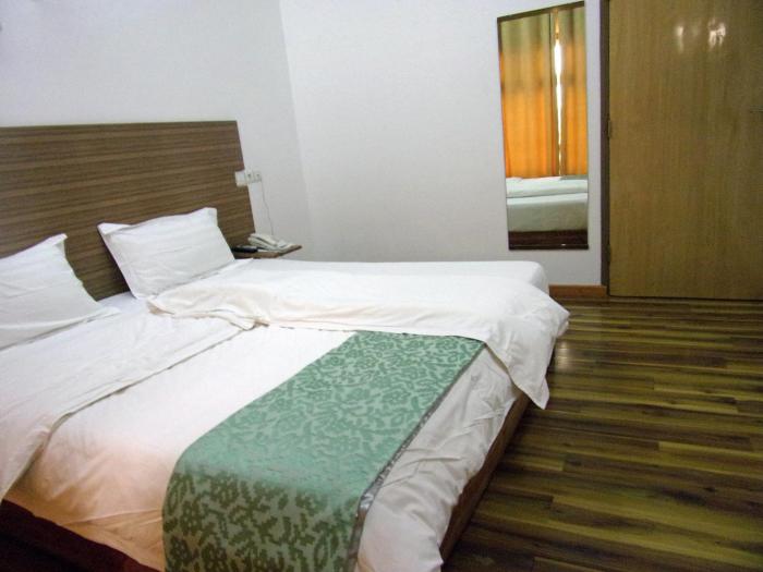 jess hotel