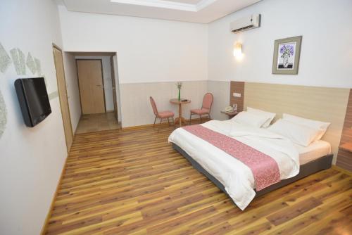 jess hotel