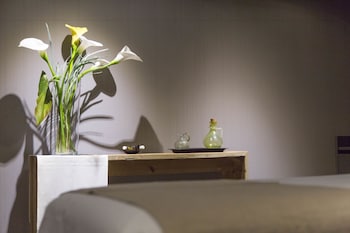 Hotel Único Madrid,In Madrid (Madrid City Centre),5 star