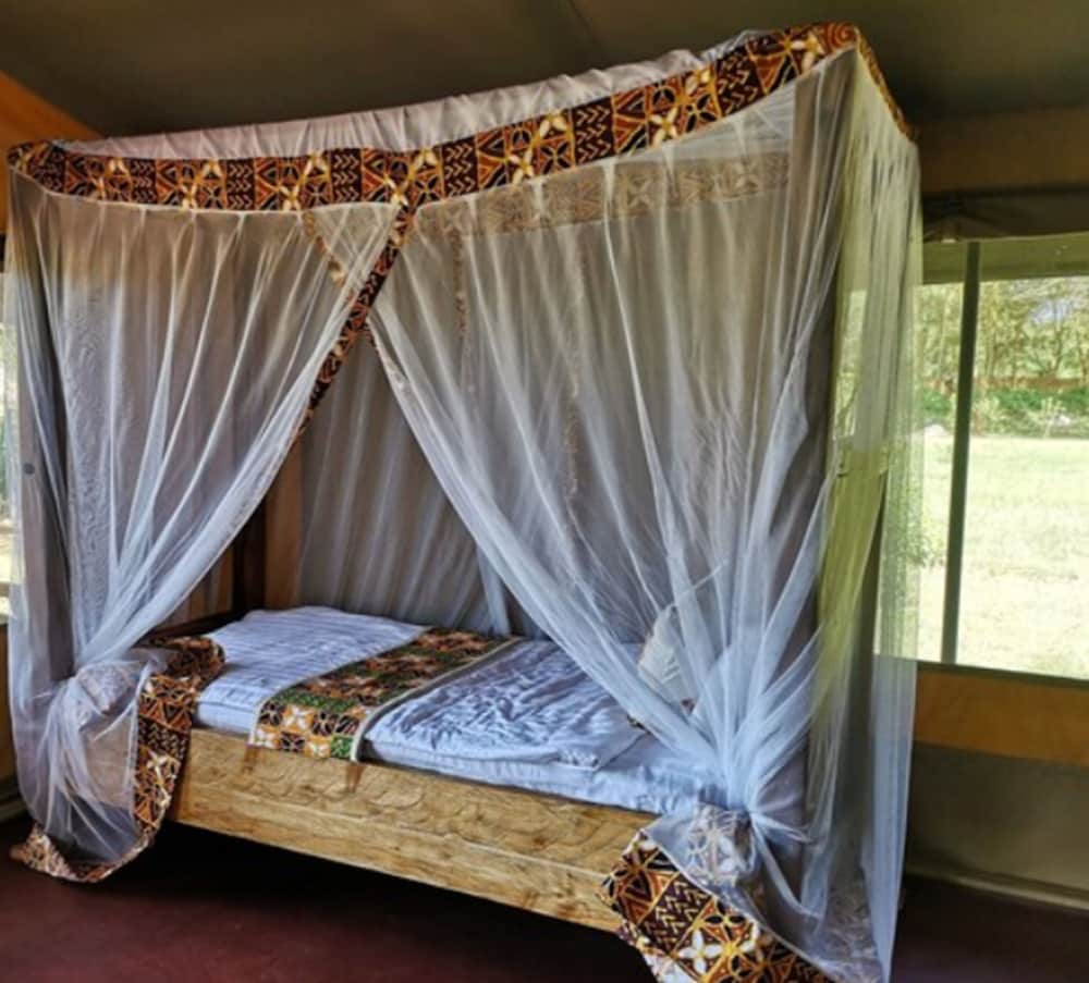 lake manyara national park