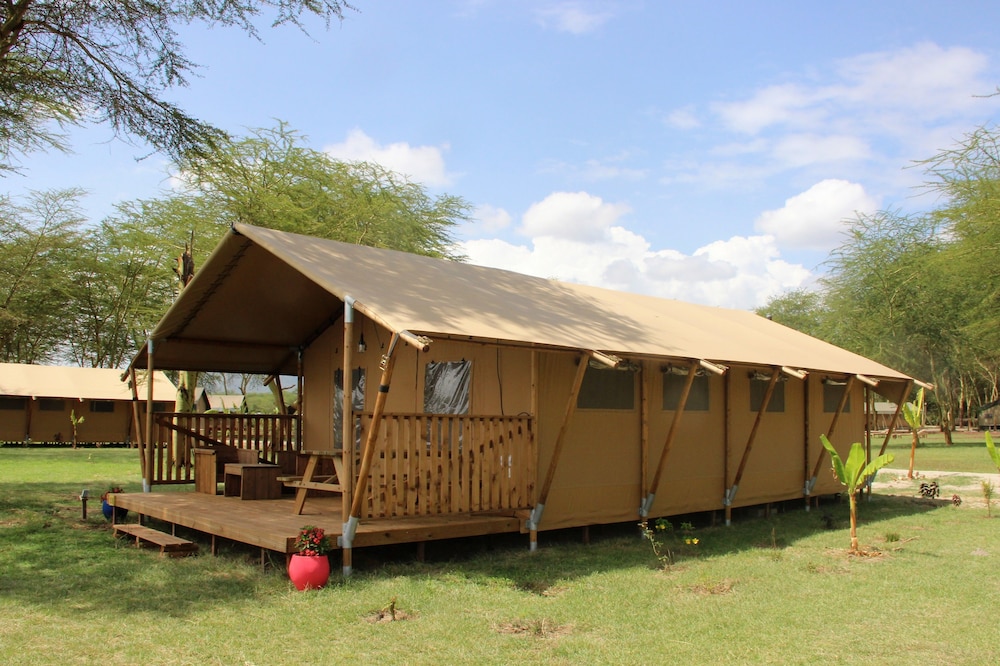 lake manyara national park