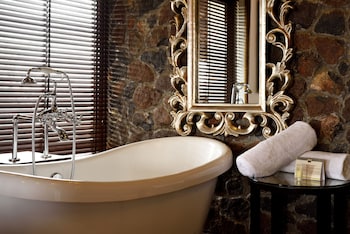 lake manyara national park