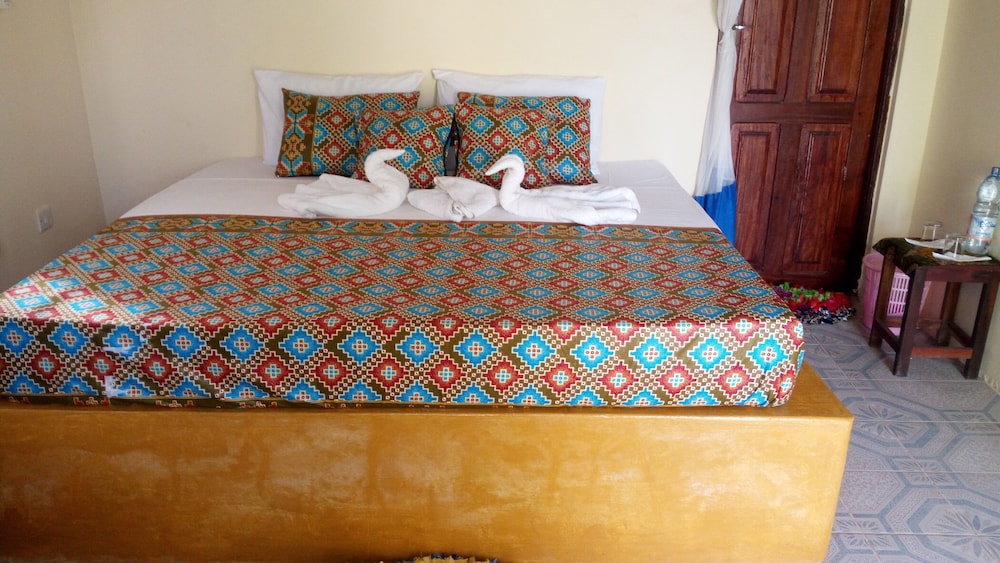blue earth beach bungalows