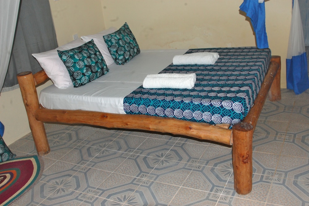 blue earth beach bungalows