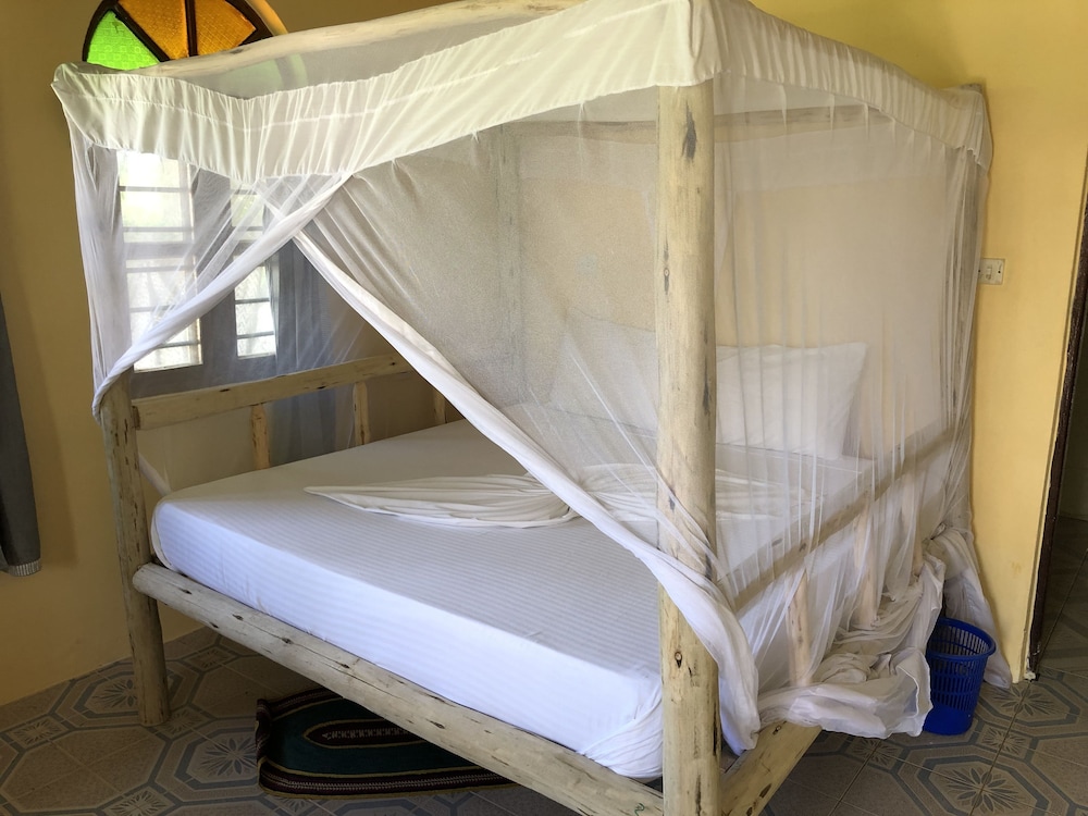 blue earth beach bungalows
