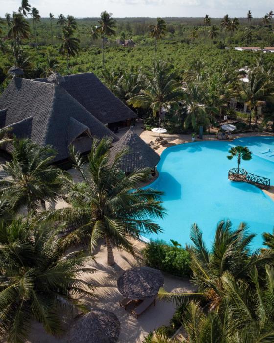 white paradise zanzibar