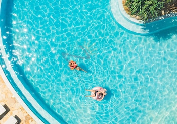 zanzibar queen hotel